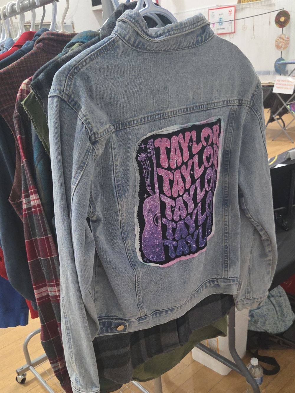 Taylor Swift jean jacket